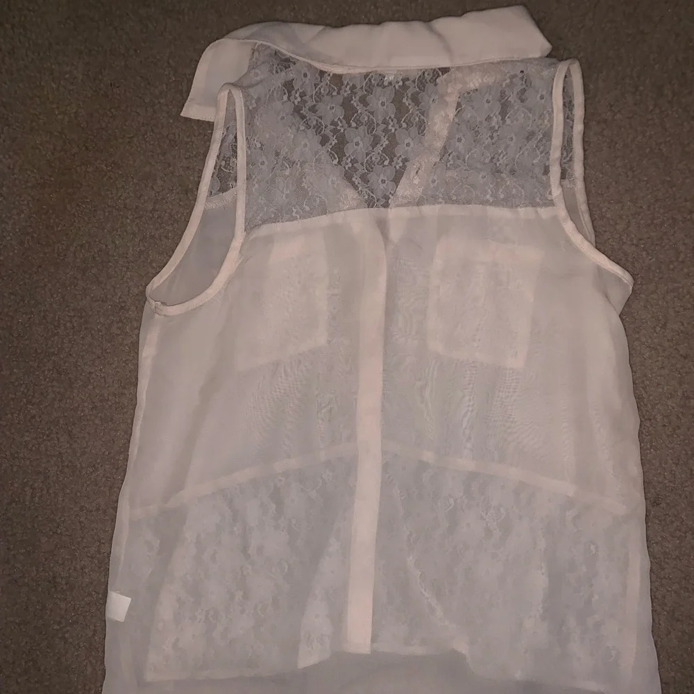 Tank - Picture 2 of 3